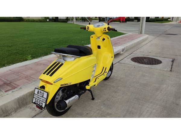 ใช้เพียง 6 พัน km. ลดราคา Moto Parilla Levriero 150 สีเหลืองครับ รูปที่ 4
